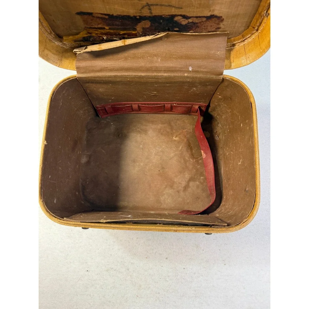 Vintage 1940s Canvas Train Case Overnight Cosmetic Vanity Suitcase Luggage Tan
